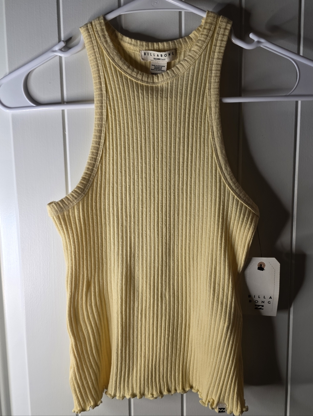 Billabong Yellow Ribbed Tank NWT XS ❤️